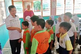 Guru yang mempunyai kemampuan untuk mengajar bisa merasakan bahwa di mana saja dia mengajar adalah hal yang menyenangkan. Edisi 2 Keluaran Khas Sempena Perintah Kawalan Pergerakan Murid Belajar Di Rumah Guru Mengajar Dari Rumah Jpwpl Sana Sini Berita Rasmi Jabatan Pendidikan Wp Labuan
