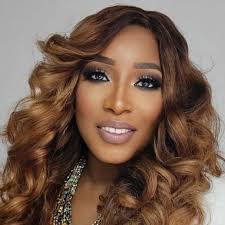 Tessa Clement's Instagram, Twitter & Facebook