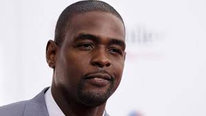 Chris Webber accepts Jim Harbaugh's offer to be honorary captain