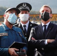 Dabei wurde ein vorschlag aufgegriffen, der vorher international. Macron Berater Um Unsere Sicherheit Mussen Wir Uns Selbst Kummern Welt
