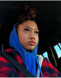 Pin By De Rah On Kaylabylon Light Skin Girls Baddie Hairstyles Basketball Hairstyles