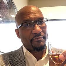 Ramon Thomas's Instagram, Twitter & Facebook