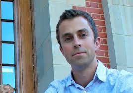 Alex Gardner's Instagram, Twitter & Facebook