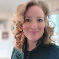 Claire Crowe's Instagram, Twitter & Facebook