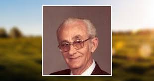 Glen Beesley's Instagram, Twitter & Facebook