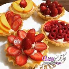 بالصور حشوة تارت الفواكه بالكاسترد طريقة تزيين التارت بالفواكه طريقة عمل التارت ميني تارت الفواكه Food Waffles Breakfast