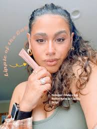 ลิปสีสวยที่คุณต้องมีในกระเป๋า