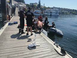 Auxiliado homem no rio Douro após colisão com mota de água