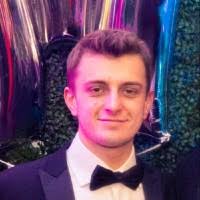 6600+ perfiles de «Downer»