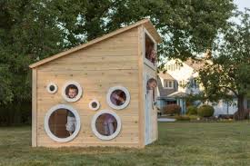 Spielhaus Im Garten Ideen Fur Modernes Kinderspielhaus Aus Holz Kinderspielhaus Holz Spielhaus Im Freien Spielhaus
