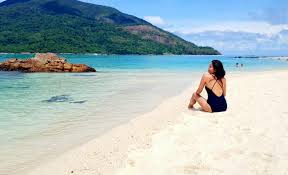 Koh lipe is a stunningly beautiful island in the andaman sea, located 60 km from the mainland and just 30 km from malaysia's langkawi archipelago. Travel Guide To Koh Lipe Thailand 2020 Travel Moments