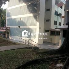 Connect to your future school or condominium and find where you belong. Blk 608 Hougang Avenue 4 Edgeprop Sg