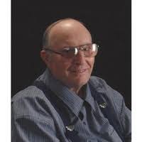 Robert Kehl's Instagram, Twitter & Facebook