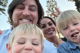 2023 has been wild. Very high highs and very low lows. I couldn't have done  it without my wonderful wife @peyton.c_aesthetic.rn We started a business  together. Lost a bunch of weight. Went