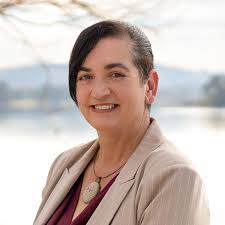 Leonie Taylor • Ray White