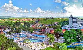 Pensiunea sebi oferă wifi gratuit, o terasă la soare și unități de cazare în centrul stațiunii băile felix, la 10 km de oradea. Casa Raluca Baile Felix Str Iasomiei Nr 6 Baile Felix 2021