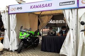 Uji tes ini disaksikan oleh pt pln (persero). Kawasaki Ajak Pengunjung Iims 2021 Test Ride Ninja Zx 25r
