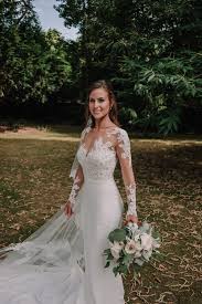 White Silver English Country Garden At Home Marquee Wedding With Pronovias Gown Brides Wedding Dress Indian Bride Dresses Mermaid Bride Dresses