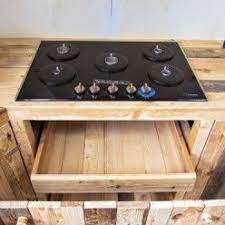 fabriquer des meubles de cuisine avec des palettes en bois meuble cuisine meuble cuisine bois et meuble rangement cuisine