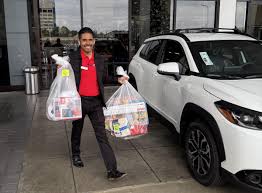 Mike Calvert Toyota of Houston Donates Nearly $44,000 to Arms of Hope -  Autobody News
