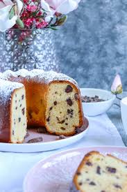 Kuchen geht doch immer, vor allem mit obst. Vanille Gugelhupf Mit Schokohappen