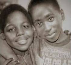 meaning of military picture?