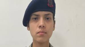 Captain Surbhi Jakhmola पहली महिला अधिकारी जिन्‍हें विदेशी असाइनमेंट BRO  में किया गया तैनात | First woman officer posted in BRO, Indian Army News,  Indian Army, First woman officer posted on foreign