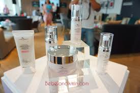Serum yuchunmei herbal rejuvenation series berbahan dasar dari herbal tumbuhan2, salah satunya adalah sari bunga mawar / roses. Pure Beauty Kulit Cantik Bak Pelakon Korea