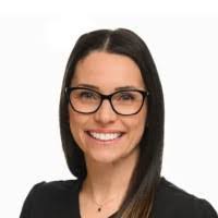 Angela Darby's Instagram, Twitter & Facebook