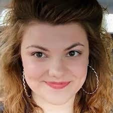 Alexandra Miceli's Instagram, Twitter & Facebook