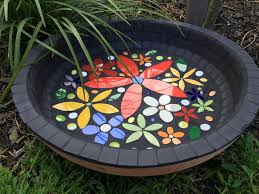 Bird Bath Bowl Only Bird Bath Mosaic Birdbath Garden Mosaic By Rebeccanaylormosaics Best Rated Home Decor Item Available Only On Etsy Mosaic Birdbath Diy Bird Bath Mosaic Birds