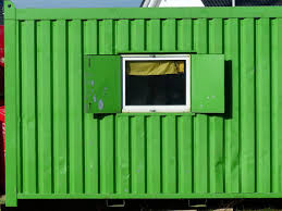 Then, obtain the needed amount of soil. Ein Seecontainer Zum Gartenhaus In 3 Schritten