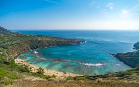Reach early as parking tends to be full around 9:30 am (on weekdays, earlier on weekends). Hanauma Bay Nature Preserve In Honolulu Hi Oc 1500 940 Reddit Lugares Vias