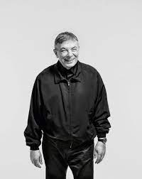 His birthday, what he did before fame, his family life, fun trivia facts, popularity rankings, and more. Kraftwerk Schlagzeuger Karl Bartos Im Interview Ohne Worte Sz Magazin