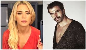 Oyuncu mehmet akif alakurt sosyal medyadan paylaştığı bir fotoğrafla tepkileri üzerine çekti. Mehmet Akif Alakurt Ece Erken Ve Bircan Bali Yi 11832999 3297 M Kadincasayfa Com