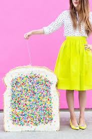 Diy Fairy Bread Pinata Comment Fabriquer Une Pinata Diy Pinata Pinata Maison
