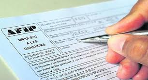 Este impuesto se aplica sólo a las personas que perciben más de 13,5 unidades tributarias mensuales ($622.849 al valor de la es el empleador el encargado de hacer el cálculo y entregar el impuesto a las arcas fiscales. Los Recibos De Sueldo Empiezan A Llegar Con El Nuevo Cambio En Ganancias Diario Inclusion