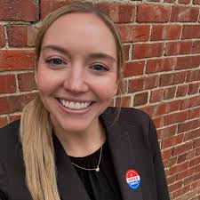 It was so great to participate in a round table discussion with @drakedems  and @donahue4senate37. We always enjoy discussion with local leaders. We  look forward to more meetings and discussions this semester!
