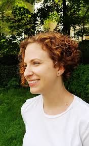 Crystal Pickard's Instagram, Twitter & Facebook