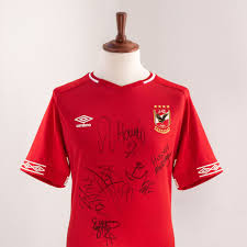 See more of al ahly on facebook. Umbro On Twitter Attention Alahly Fans We Re Giving Away 1 X Signed Home Shirt From The 18 19 Season To Enter 1 Follow Umbro 2 Like And Rt This Post 3 Tag A