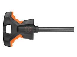 The knife features a half serrated, drop point blade, a textured rubber grip, a steel pommel, and an emergency whistle. Gerber Bear Grylls Feuerstarter Ersatzelement Ersatz Fur Die Messer Der Ultimate Serie