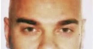 L'uomo, antonino sciuto, 38 anni, è stato — poi — ritrovato (nel pomeriggio di lunedì) impiccato in un casolare in contrada trigona, nelle campagne di antonino sciuto. Bpl Ojxanc3rnm