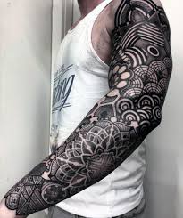70 All Black Tattoos For Men Blackout Design Ideas Geometric Sleeve Tattoo Tattoo Sleeve Men Best Sleeve Tattoos