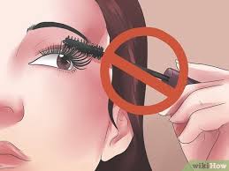 But to hasten the process, you may have to use lash conditioners and growth serums. How To Grow Back Your Eyelashes After They Fall Out