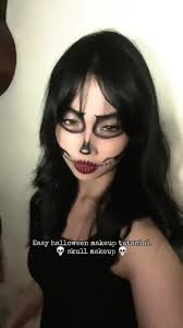 Ideas de maquillaje de Halloween sin heridas: Tutorial de maquillaje de  calavera fácil