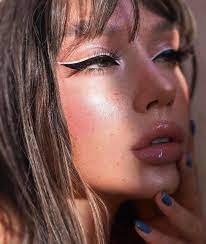 The White Eyeliner Makeup Trend Is A Must Try This Summer No Eyeliner Makeup White Eyeliner Makeup White Eyeliner
