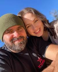 Jesse Starr's Instagram, Twitter & Facebook