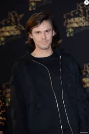 Kev adams qui gagne l'award du moment le plus malaisant de l'année bien joué à lui on a rien pu faire #nrjmusicawards. Orelsan 20eme Ceremonie Des Nrj Music Awards Au Palais Des Festivals A Cannes Le 10 Novembre 2018 C Christophe Aubert Via Bestimage Purepeople