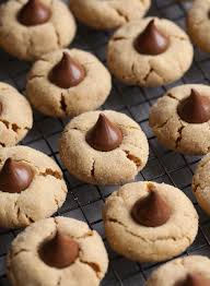 Soft Peanut Butter Cookies With A Warm Hershey S Kiss In The Center These Peanut Peanut Butter Blossom Cookies Best Cookie Recipes Cookies Recipes Christmas
