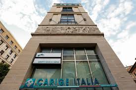 Attualmente, questo istituto di credito ha la sua sede principale a genova, la stessa città in cui, secoli fa, ha visto la luce. Italy S Carige Faces April Deadline To Fill 630 Million Euro Capital Gap Reuters